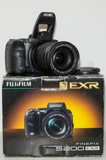 Fujinon S 200 EXR Finepix