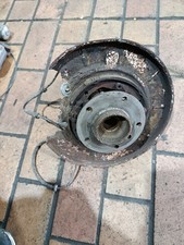 BMW E39 525i Touring Achsschenkel hinten rechts Radnabe Welle 1229748 Original