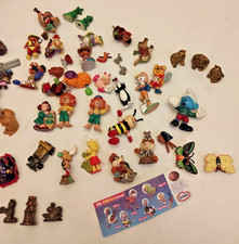 alte Ü-Eier Figuren Konvolut