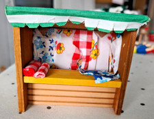 DDR  -  Marktstand "Textilien"  Spielzeug Kaufmannsladen  ca. 1970er