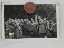 Foto 3*Wehrmacht Soldaten Feldküche Gulaschkanone Essen fassen Atelier Oberstein