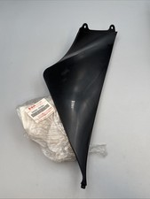 SUZUKI UNTERE INNEN-VERKLEIDUNG LINKS GSXR600 COWLING,UNDER INNER,L XX23161