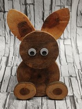 A9 Hase Holz Baumscheibe