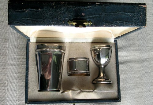 Altes taufset becher - -,