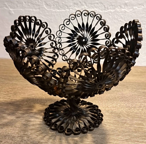 Metallschale mit fuß - mit,