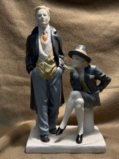 Moderne Porzellanfigur Mann