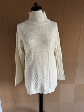 Hochgeschlossener Pullover Gr