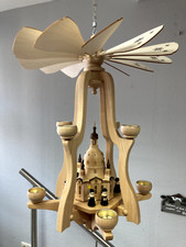 Hänge-Pyramide Dresdener