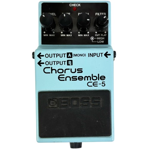 Boss chorus ensemble - ce-5,