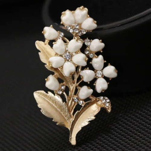 Brosche anstecknadel blume - brosche/anstecknadel,