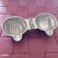 Antikes Marzipan-, Schokoladenmodel  Zinn Nr. 856  Granatapfel