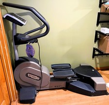 TECHNOGYM WAVE 700i in great