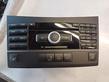 Mercedes-Benz W212 E-Klasse CD-Radio Comand Navi Head Unit High ECE A2129004612