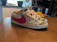 Nike Blazer Low 40,5 Weiß Rot Grau Sneakers