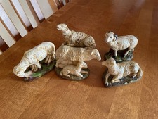 5 schöne sehr alte Krippenfiguren 4 Schafe 1 Widder aus Gips