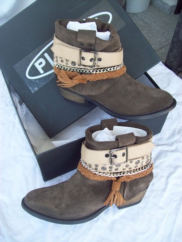 Please stiefeletten - please,