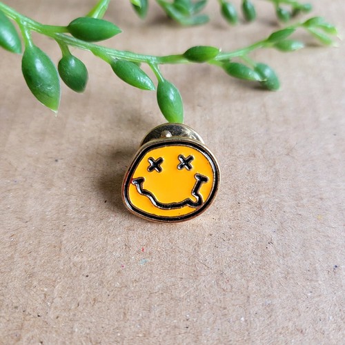 Nirvana emaille pin - emaille, anstecker