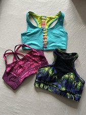 3 Original Zumba Wear Sport-BHs in Größe S - einer ist komplett ungetragen