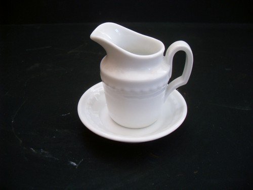 Waschkrug mit waschschüssel - mit,