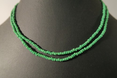 Alte kleine glasperlen grün - kleine,