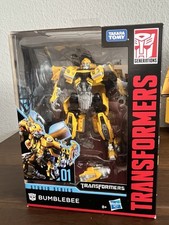 Studio Series 01 - Bumblebee -