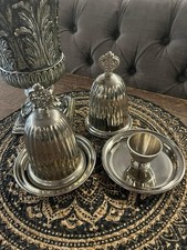 Edle Eierbecher mit Haube