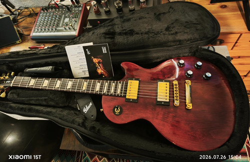 Gibson les paul studio - gibson,