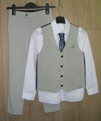Next jungen grau - next,
