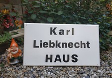 Altes Emaille Schild XXL Karl Liebknecht Haus Blechschild Emailschild DDR TOP