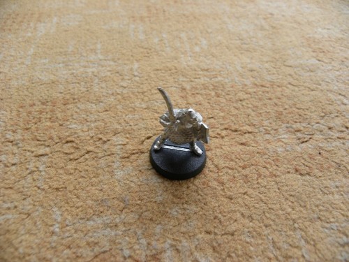 Mordor orc metal lotr hobbit - metal,