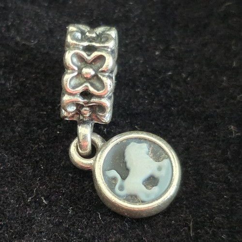 Pandora