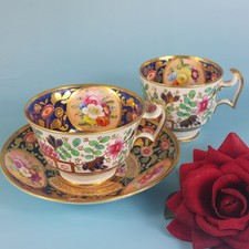 Antikes Swansea Porzellan True Trio um 1818 handbemalt exquisit