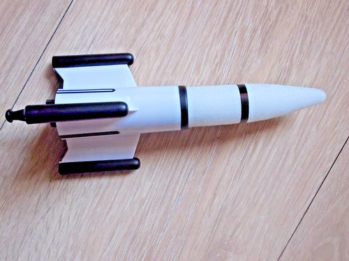 Rakete mit schaumstoffspitze - rakete,