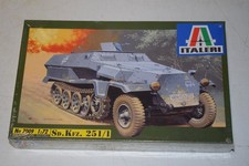 Italeri 7009 Sd.Kfz.251/1