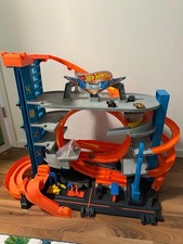 Hot Wheels Ultimate Garage