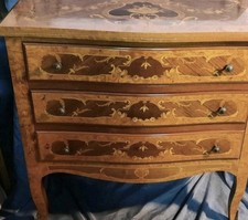 Alte Skandinavische Kirschbaum