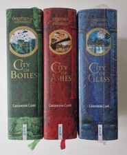 Chroniken der Unterwelt Band