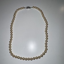 Sehr schöne Perlenkette Kette