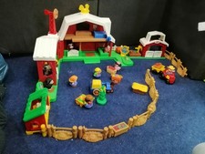 Fischer Price Little People