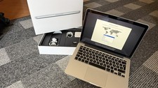 Apple MacBook Pro 13" Retina