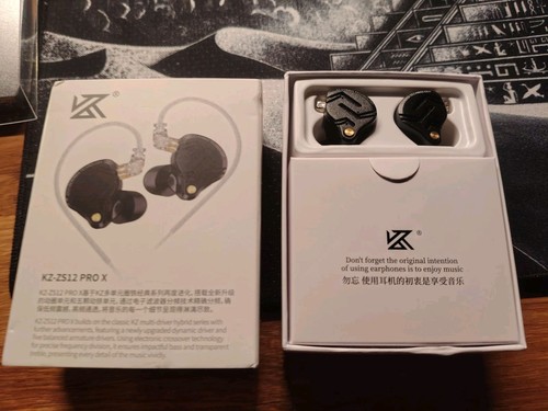 Zs12 pro iem - x,