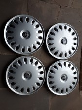 4 Radkappen/Radzierblenden 15 Zoll Volvo 30866060