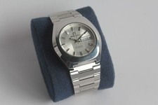 MILUS Day Date Automatik Uhr (61250)