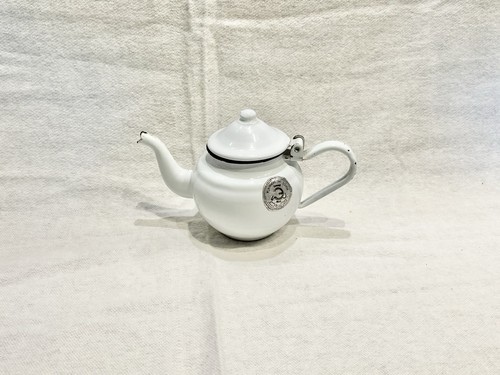 Vintage emaille teekanne weiß - emaille,
