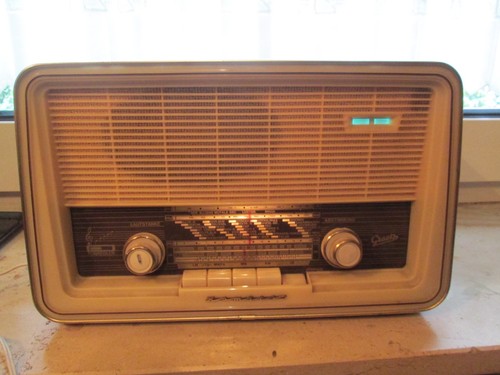Altes röhren radio graetz - altes,