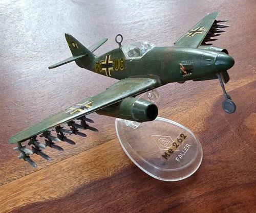 Messerschmitt me 262 - 🛩️,