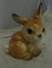 feine Porzellanfigur Hase