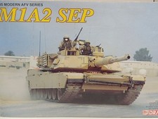 Dragon 1:35 M1A2 SEP Abrams Achtung Lesen