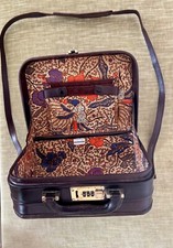 Mini Koffer, Bosboom, mit Schultergurt, 30x21x13 cm, sehr guter  Zustand.