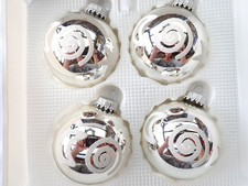 4 alte Glas Weihnachtskugeln